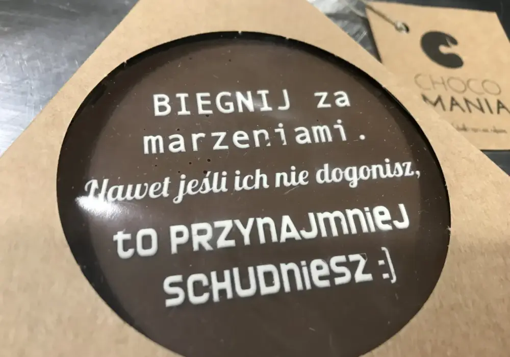 Zabawne cytaty i złote myśli: skarbnica mądrości i humoru