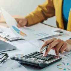 Wszystko co musisz wiedzieć o kursie na doradcę finansowego - praktyczny poradnik